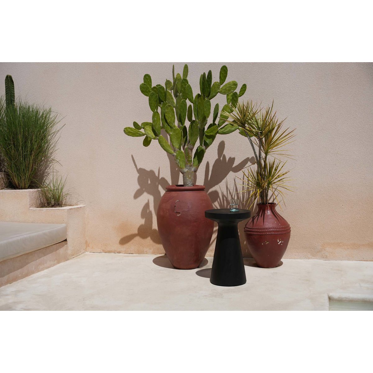 Fiji bijzettafel van suarhout