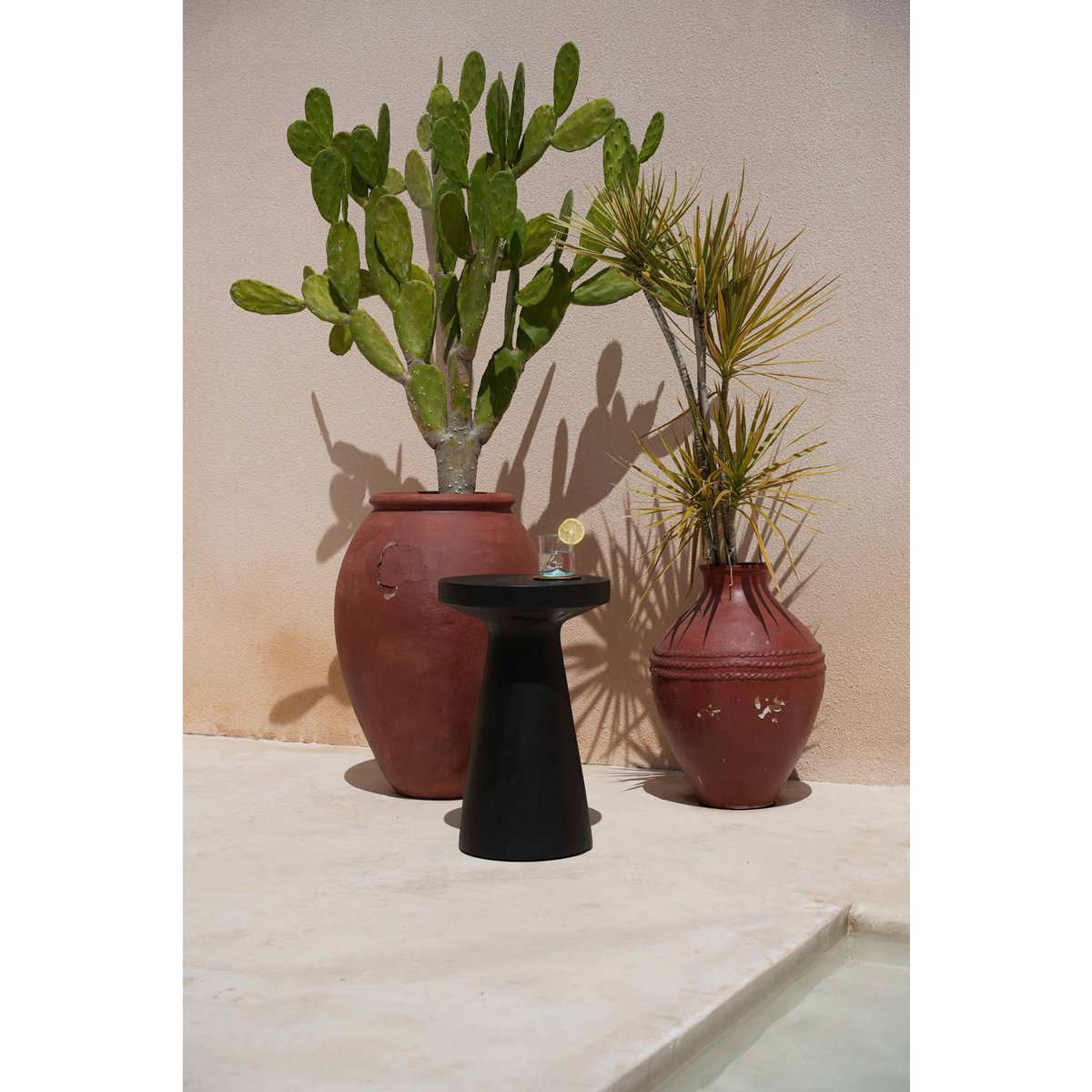 Fiji bijzettafel van suarhout