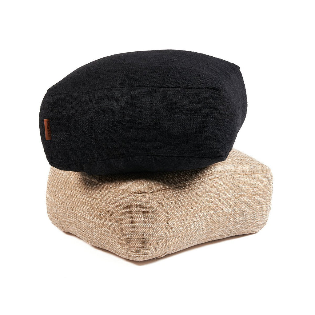 De comfortabele poef
