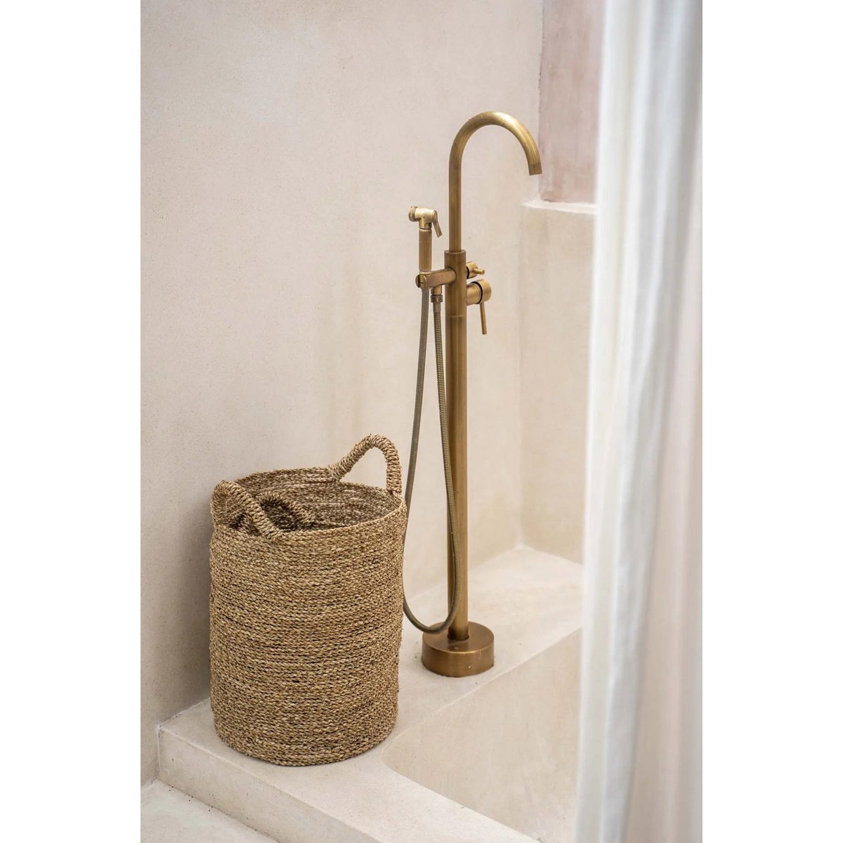 Zeegras manden – set van 4 handgeweven opbergmanden met handvatten