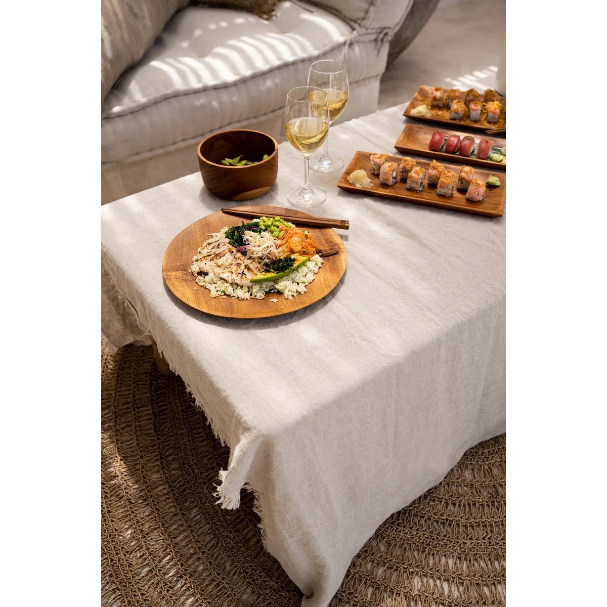 The Teak Root Round Plate - 30x30 cm