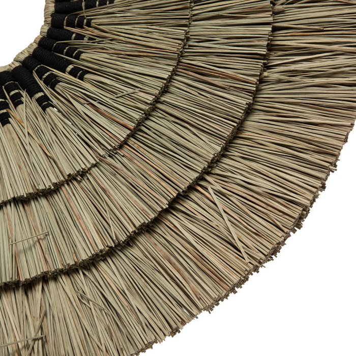 Mengdong muurdecoratie van gras en katoen