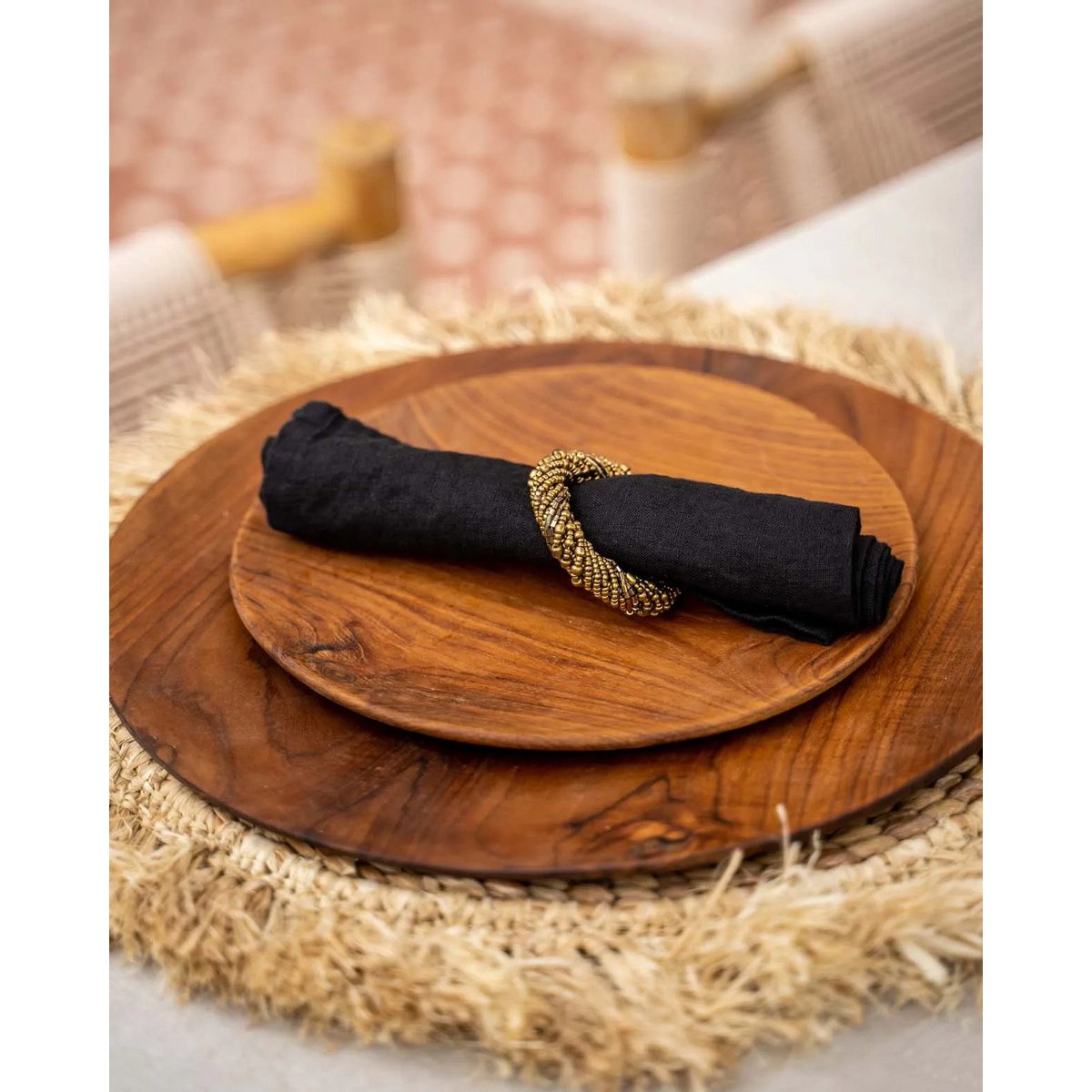 The Teak Root Round Plate - 25x25 cm